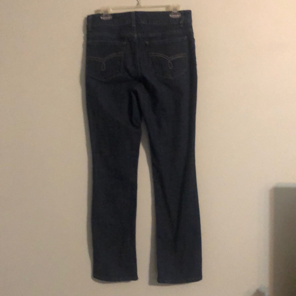 Jeans - Picture 2 of 5